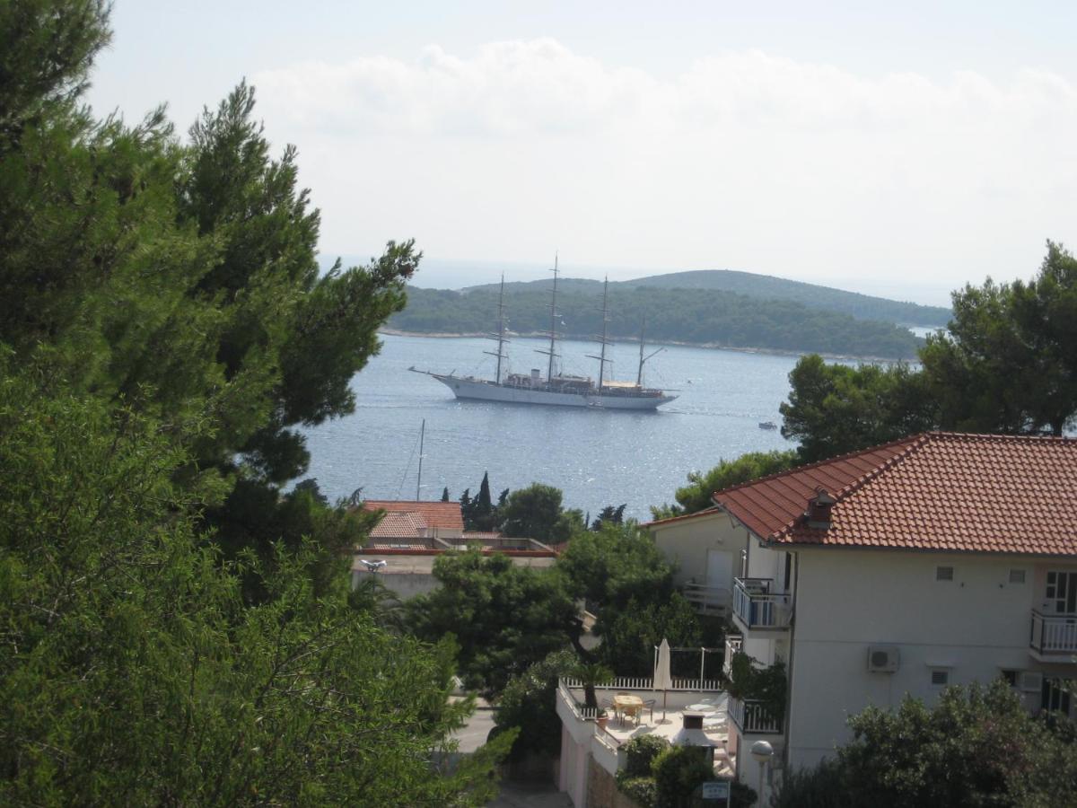 Apartman Filis Hvar Town Luaran gambar