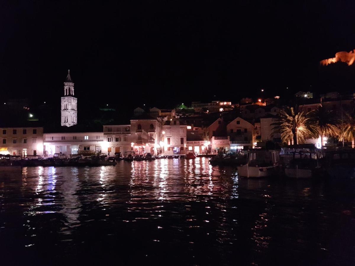 Apartman Filis Hvar Town Luaran gambar