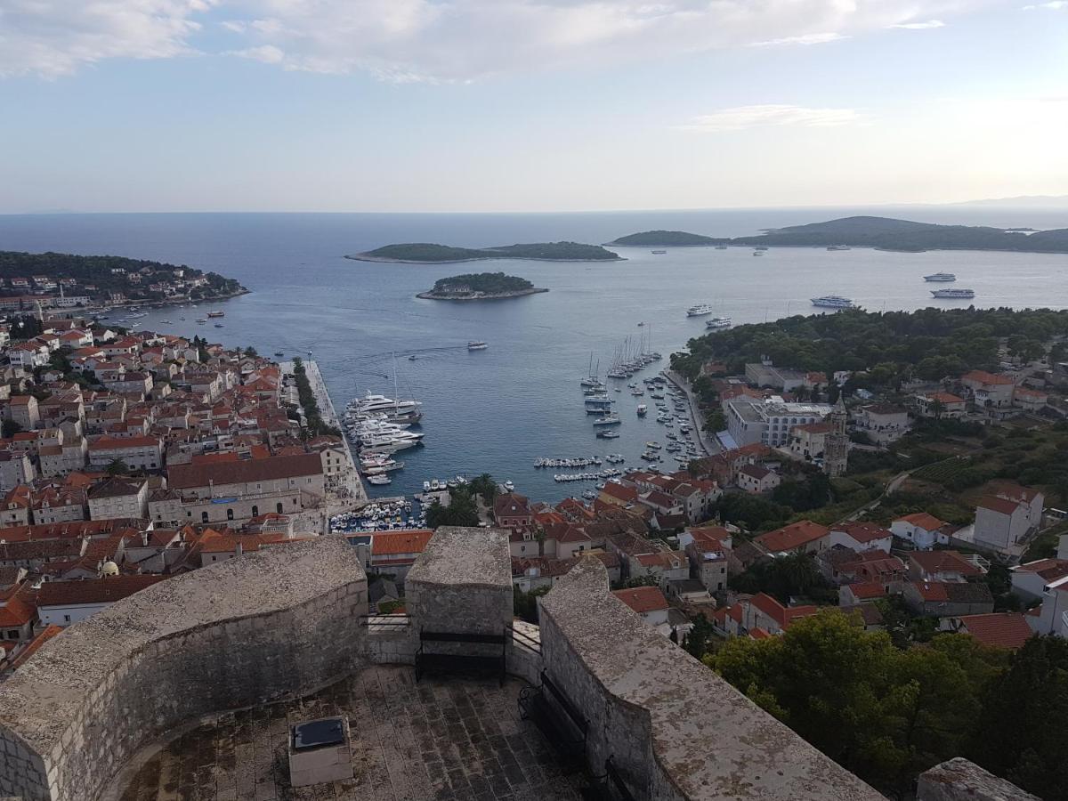 Apartman Filis Hvar Town Luaran gambar